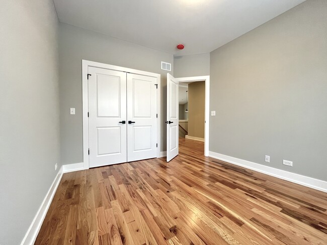 Building Photo - 958 Partridge Cir