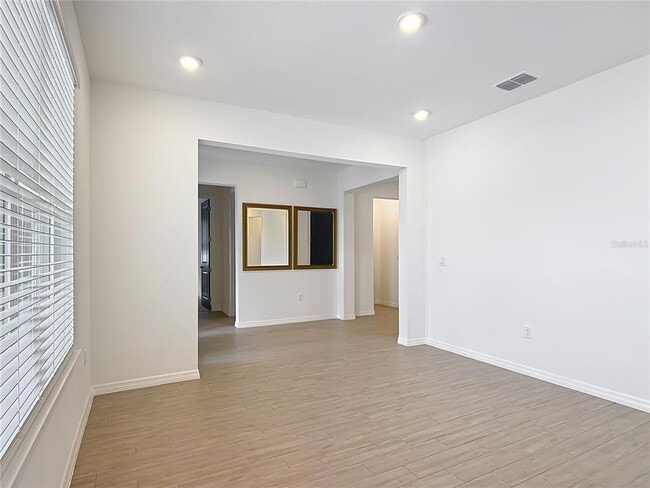 Building Photo - 7067 SW 60th Ln