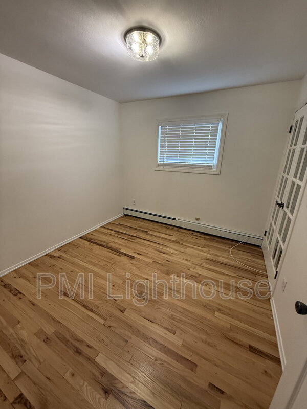 Building Photo - 2077 Feuereisen Ave