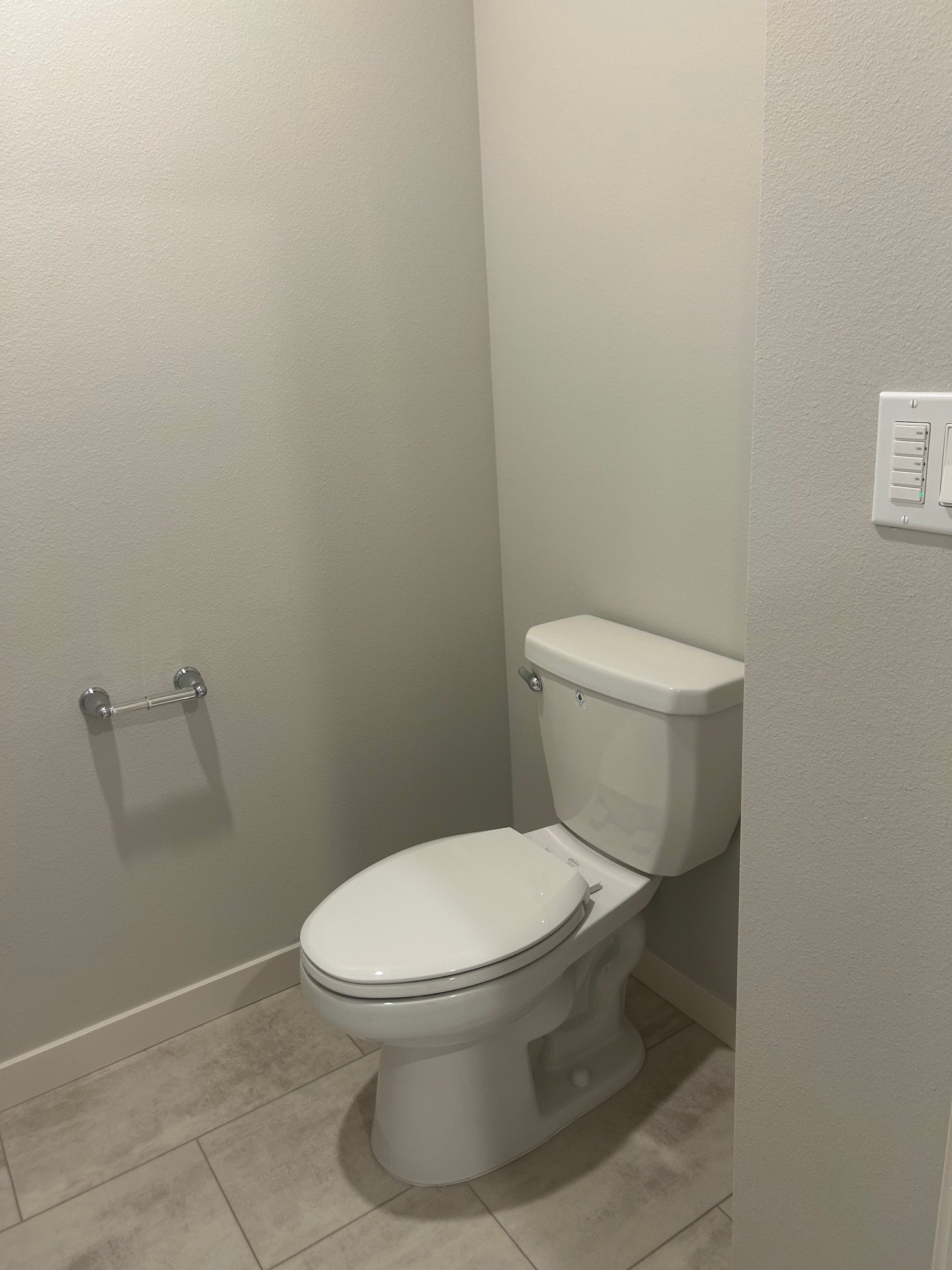 Primary Toilet Room - 535 Withers Ct SE