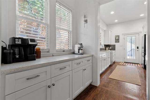 Building Photo - 222 S Edgefield Ave