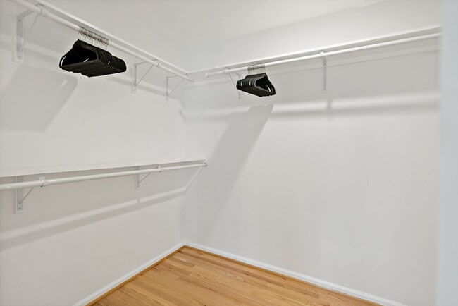 Building Photo - 6505 Columbia Pike