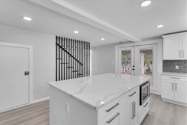 Building Photo - 6008 N Tampa St