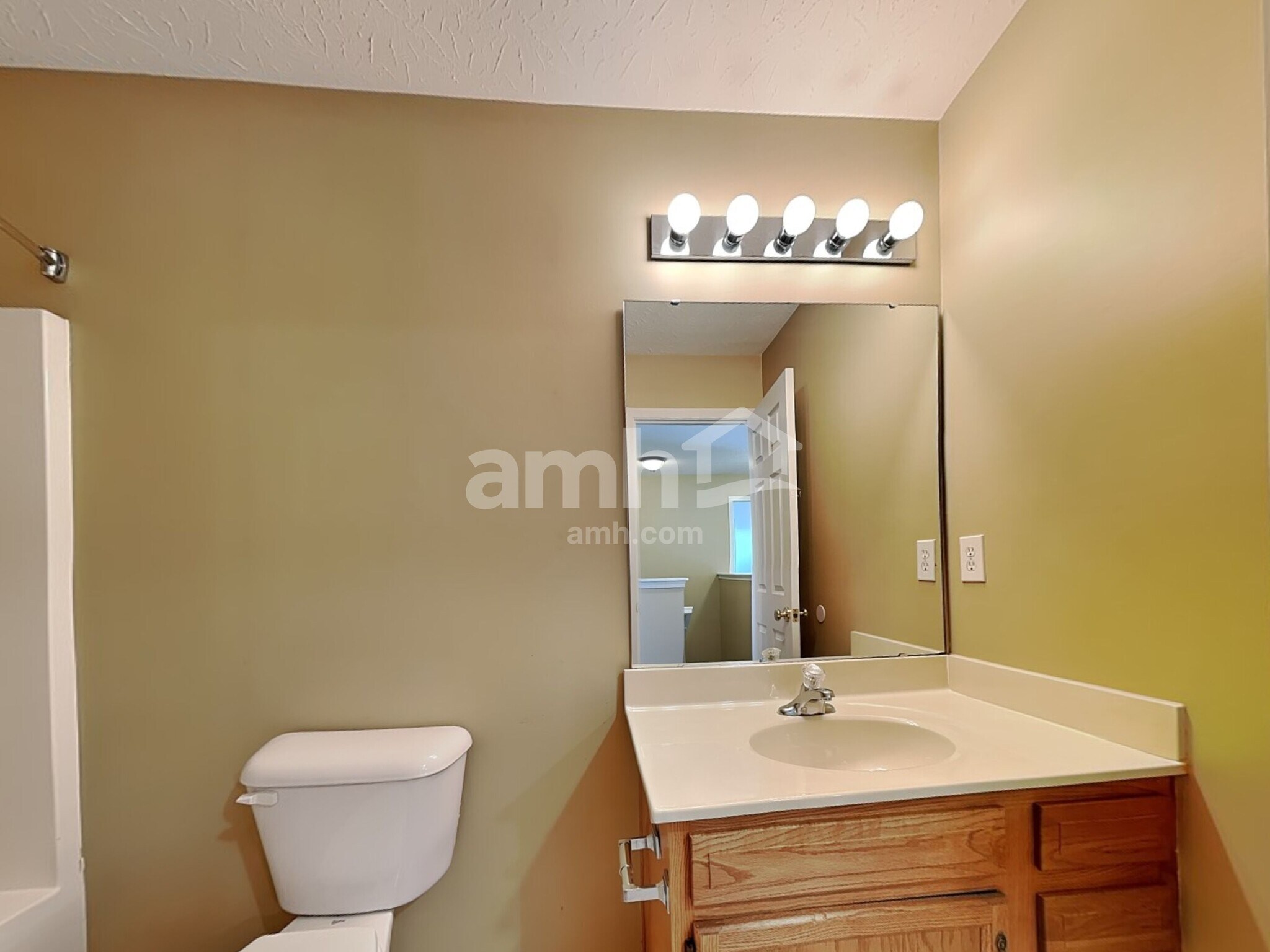 Building Photo - 5974 Marsh Cir