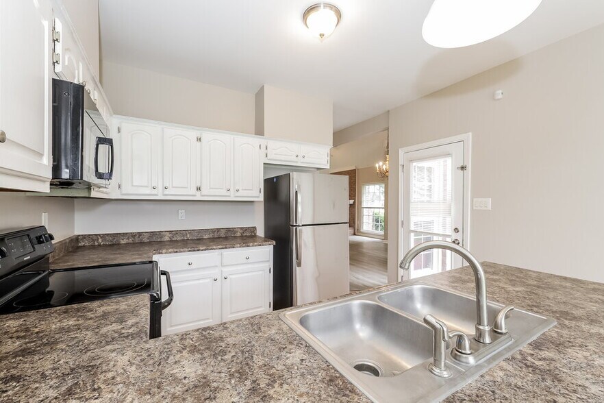Building Photo - 5158 Overview Ridge