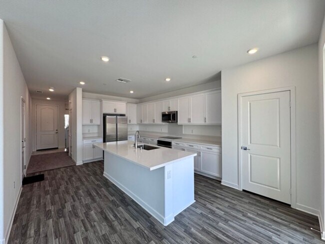 Building Photo - Brand new 4 bedroom Winchester home with a...