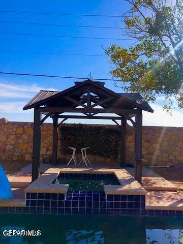Building Photo - 13700 Paseo Rico Cir