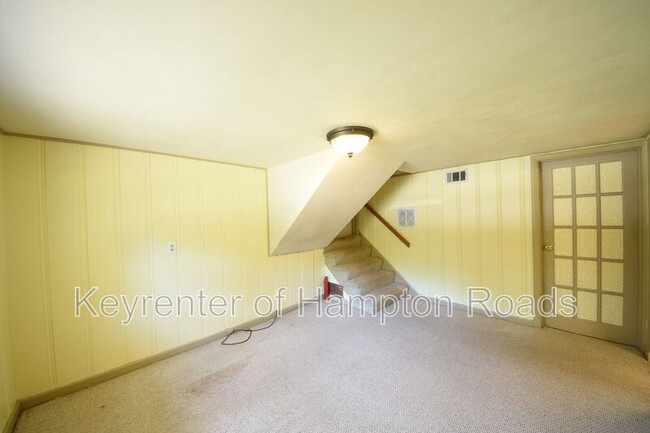 Building Photo - 8356 Cape View Ct