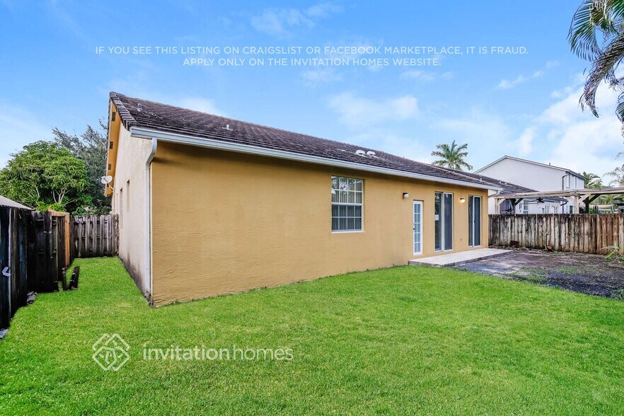Building Photo - 15974 SW 97th Terrace