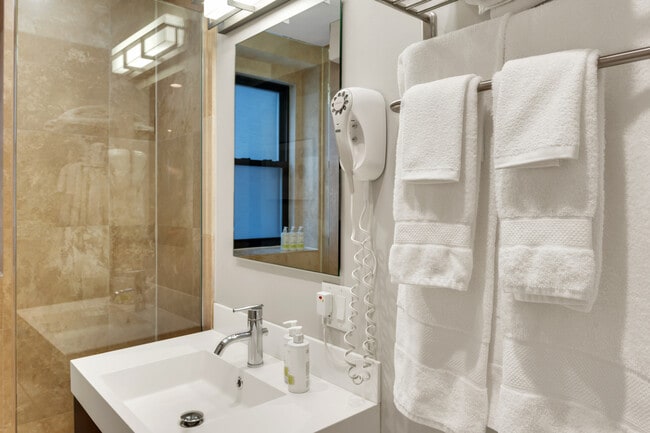 Building Photo - 70 E Walton St