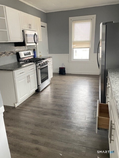 Building Photo - 281 Chestnut St