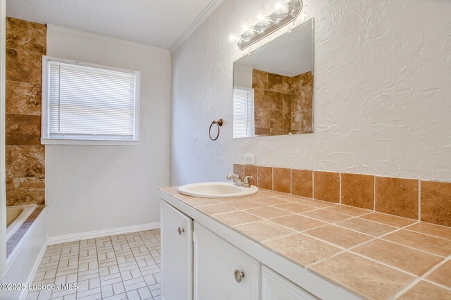 Building Photo - 4208 49th St