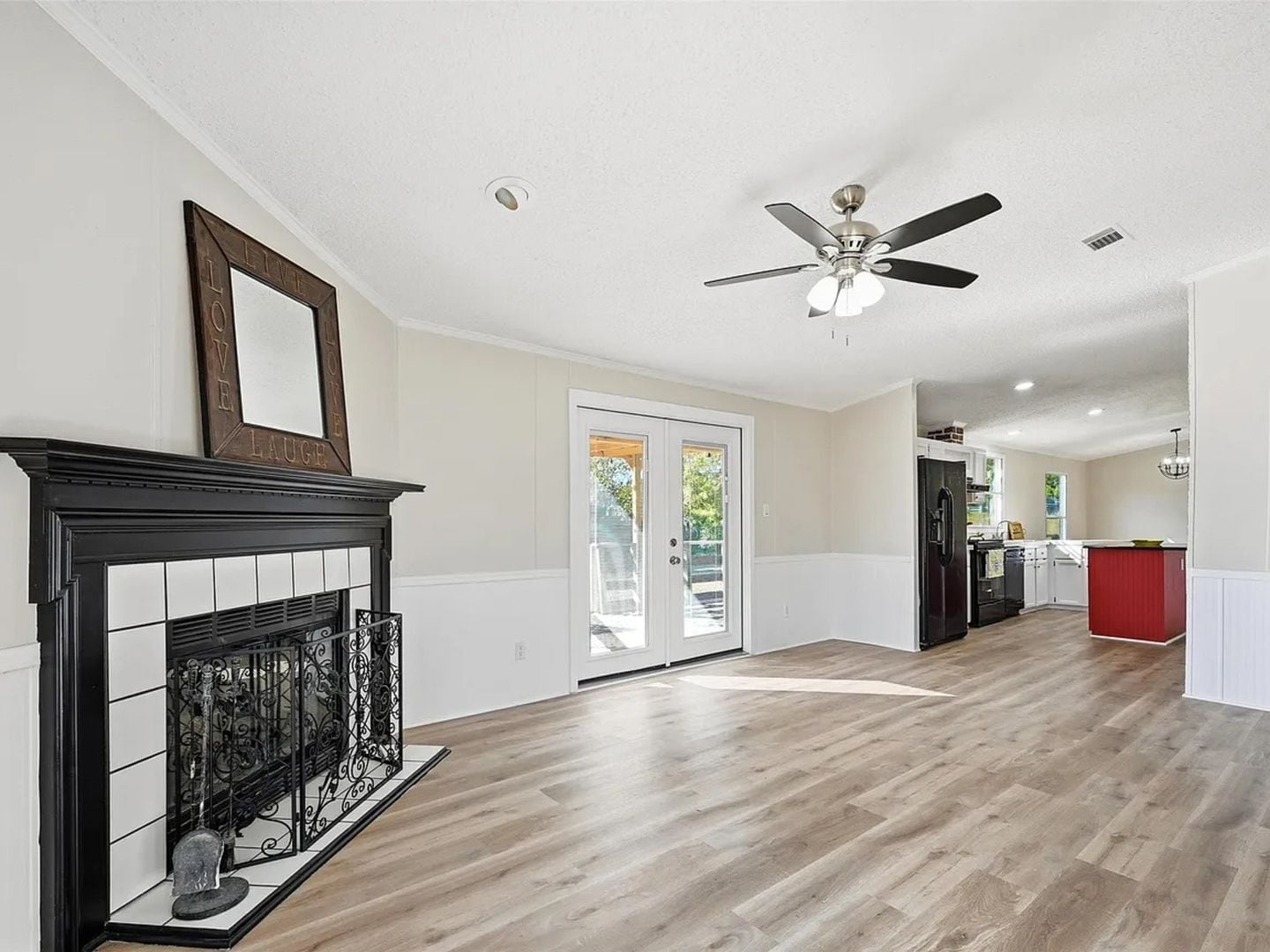 Building Photo - 2645 Bryant St