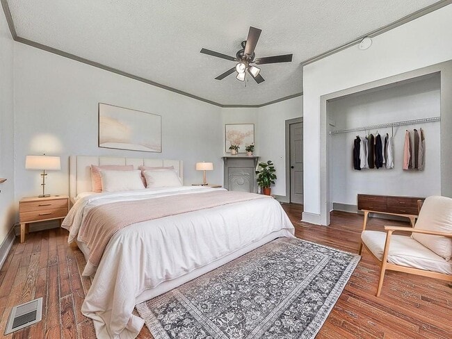 Building Photo - 22 Ohio St