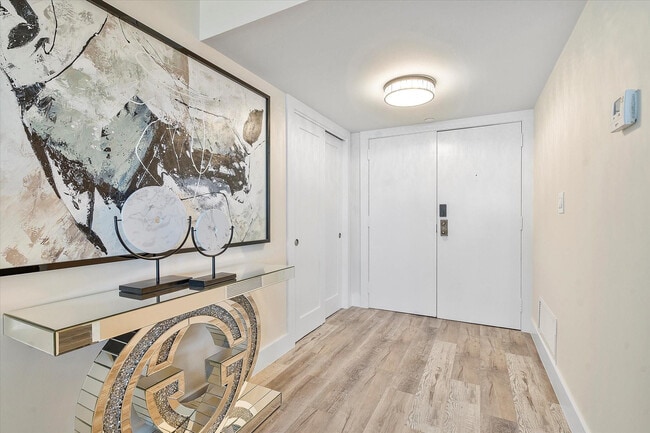 Building Photo - 3400 Galt Ocean Dr