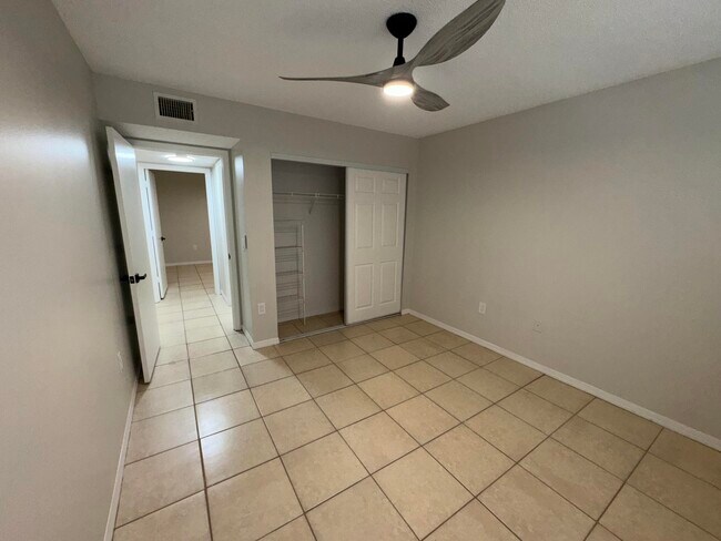 Building Photo - 8945 Okeechobee Blvd