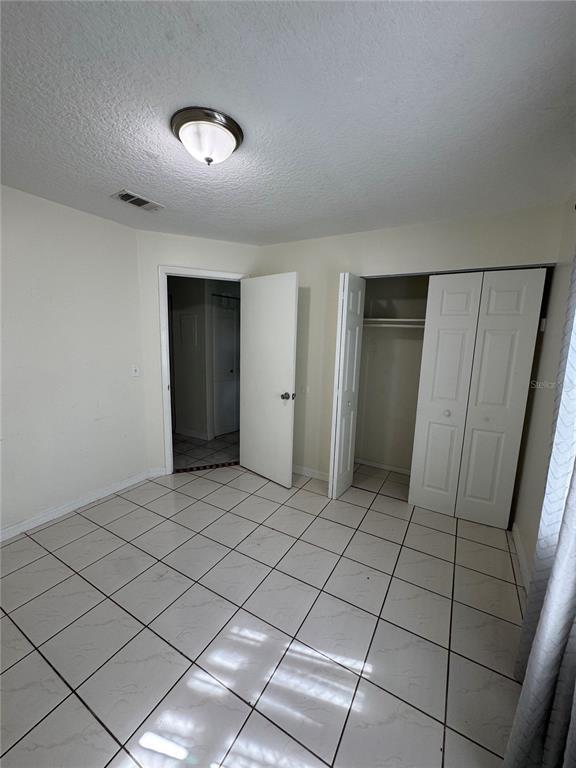 Building Photo - 30 Lago Mesa Way