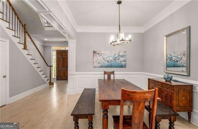 Building Photo - 3733 Paces Park Cir SE