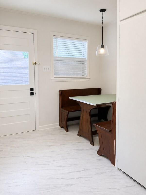 Building Photo - 120 Funston Pl