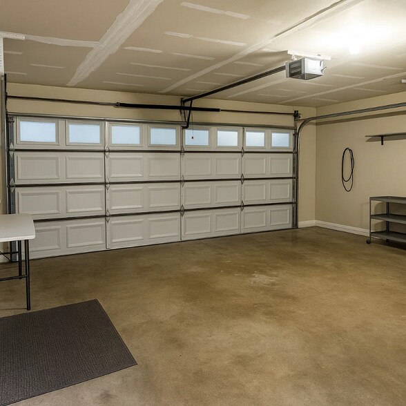 Building Photo - 6420 Shasta Trail