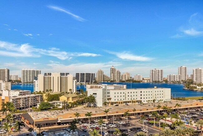 Building Photo - 18001 Collins Ave