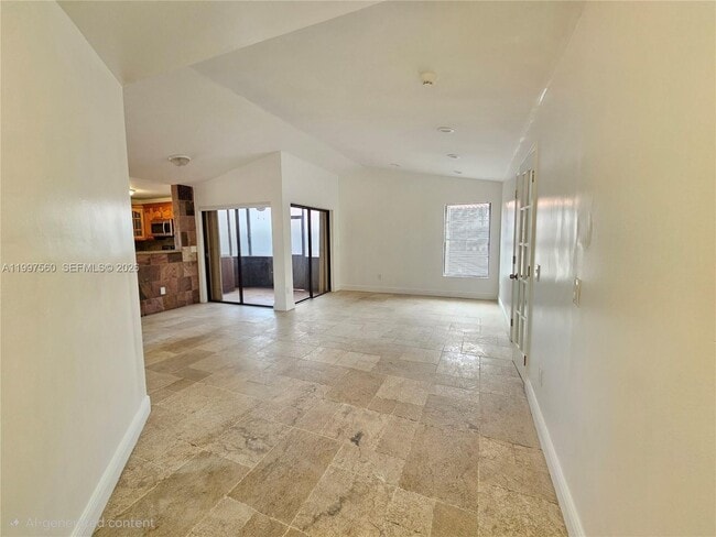 Building Photo - 15075 SW 49th Ln