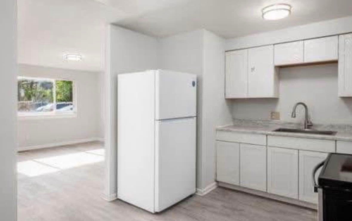 Building Photo - 1954 Oakland Park Ave