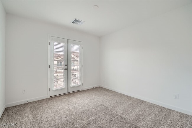 Building Photo - 911 Watford Pl