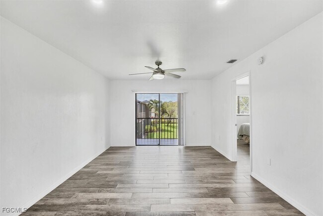 Building Photo - 4790 S Cleveland Ave
