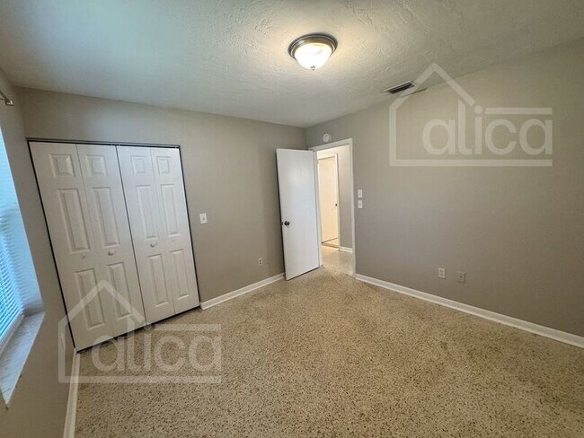 Building Photo - 7176 Lockwood St