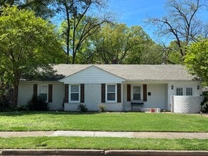 Building Photo - 1221 W Perkins Rd