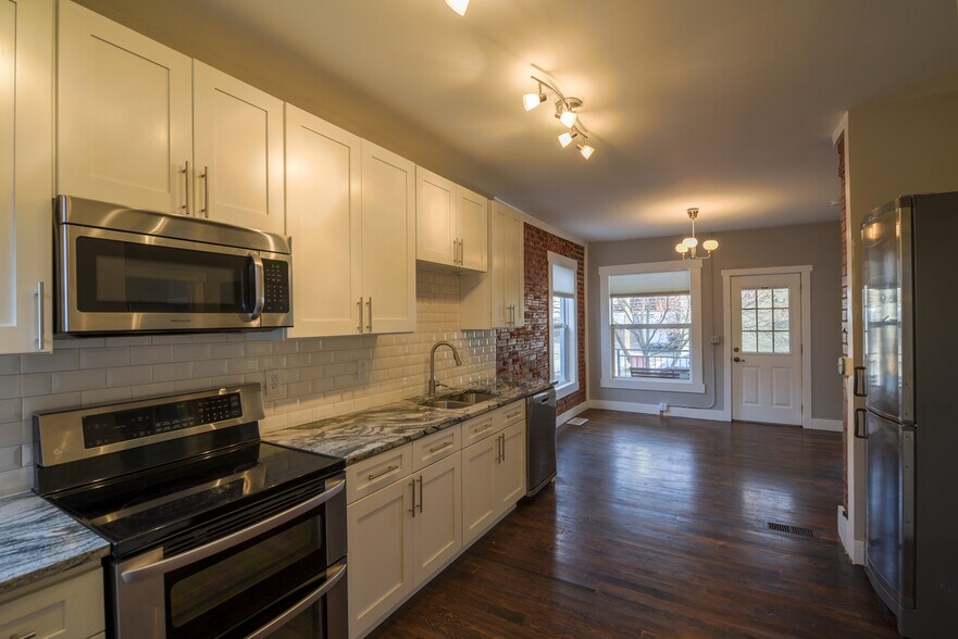 Building Photo - 529 Cherokee Street