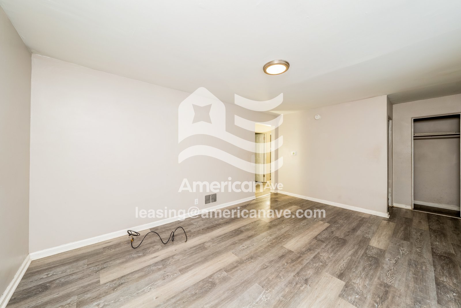 Building Photo - 85 Mc Ardle St