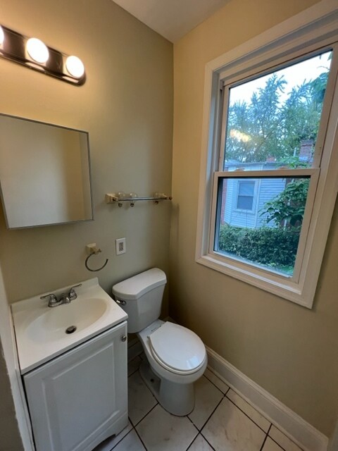 Building Photo - 761 Gresham Pl NW