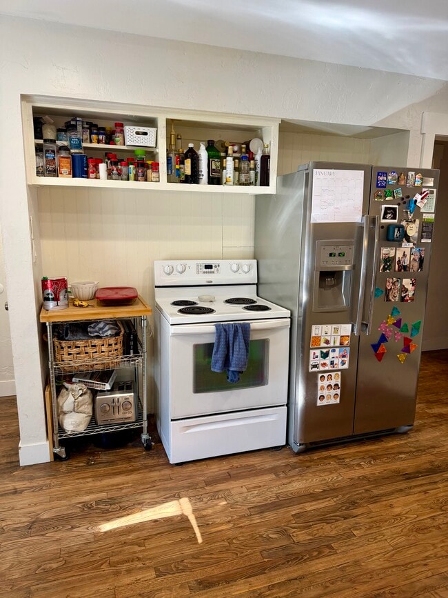 Building Photo - 1316 N 300 W