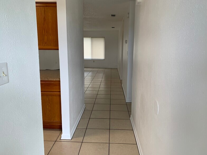 View from entrance - 1197 S Park Ave