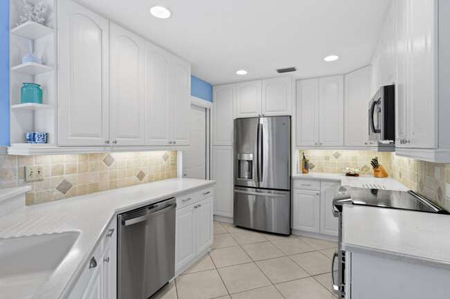 Building Photo - 1113 Ocean Dunes Cir