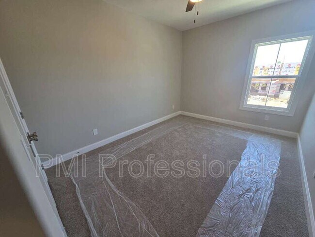 Building Photo - 1339 Rebecca Johns Dr