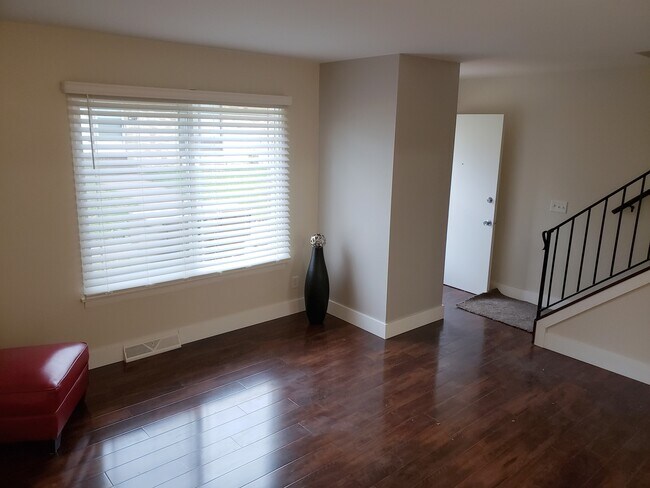 Building Photo - 5825 Balsam Rd