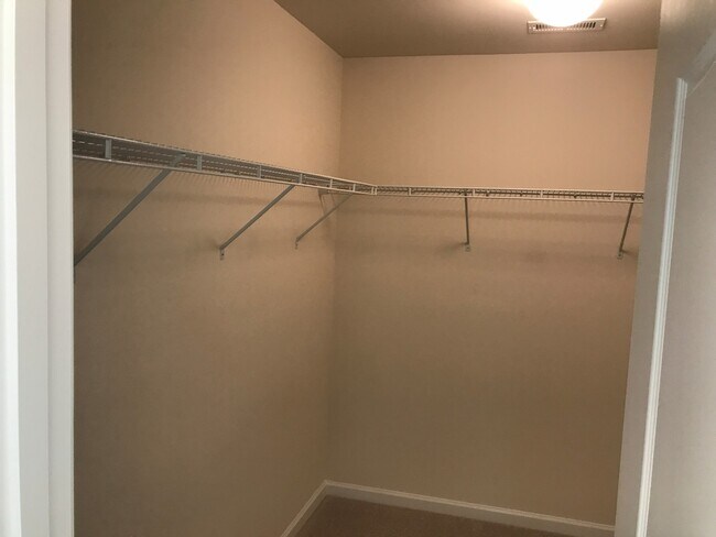 Building Photo - 1037 Bannister Rd