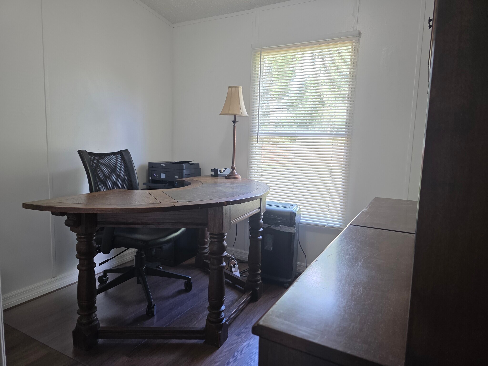 Building Photo - 2160 Milrose Dr