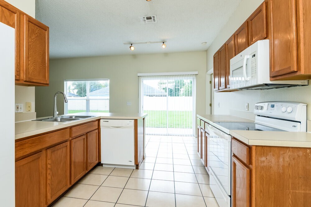 Building Photo - 2510 Sherbrook Ln