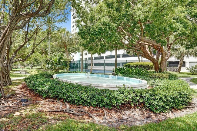 Building Photo - 1201 S Ocean Dr