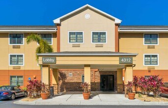 Building Photo - Furnished Studio-Tampa - Airport - Spruce Street