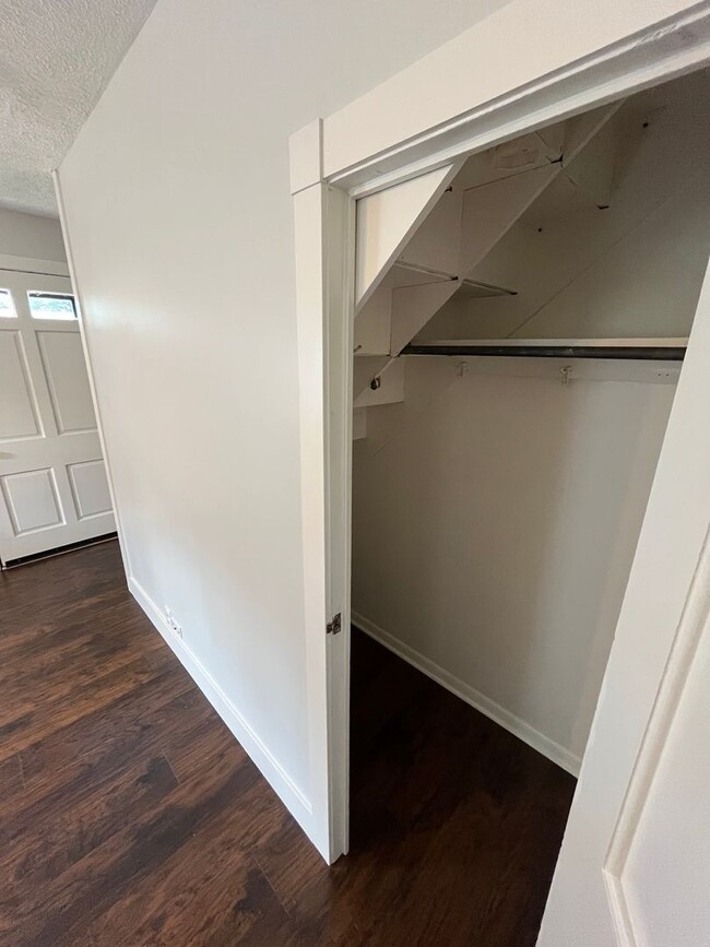 Building Photo - SJK Dwellings LLC
