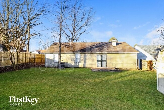 Building Photo - 5798 Jardin Pl