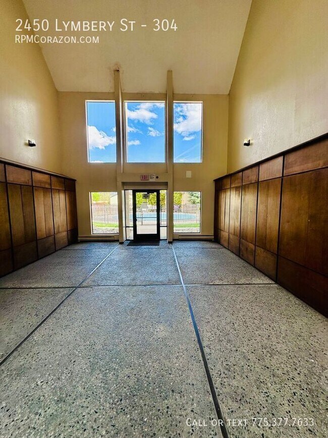 Building Photo - 2450 Lymbery St