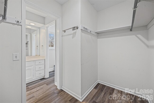 Building Photo - 11501 Winding Way Rd