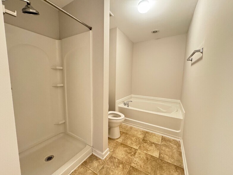Building Photo - 205 Laramie Circle