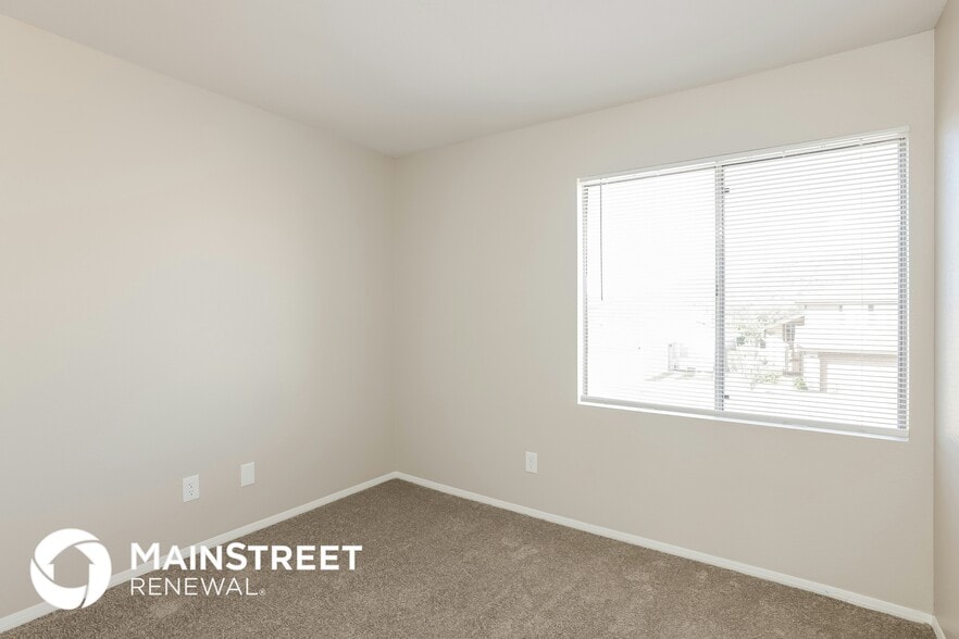 Building Photo - 4461 W Tonto Rd